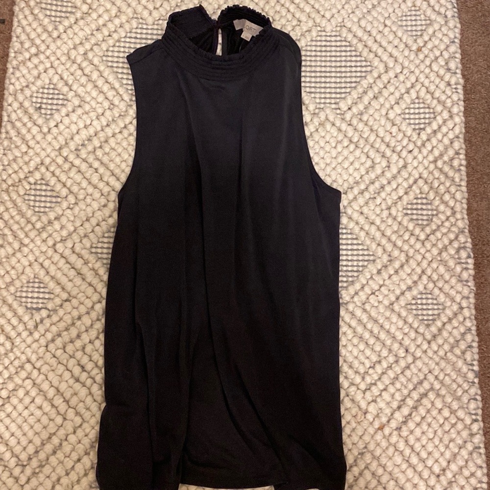 Loft- soft high neck sleeveless top